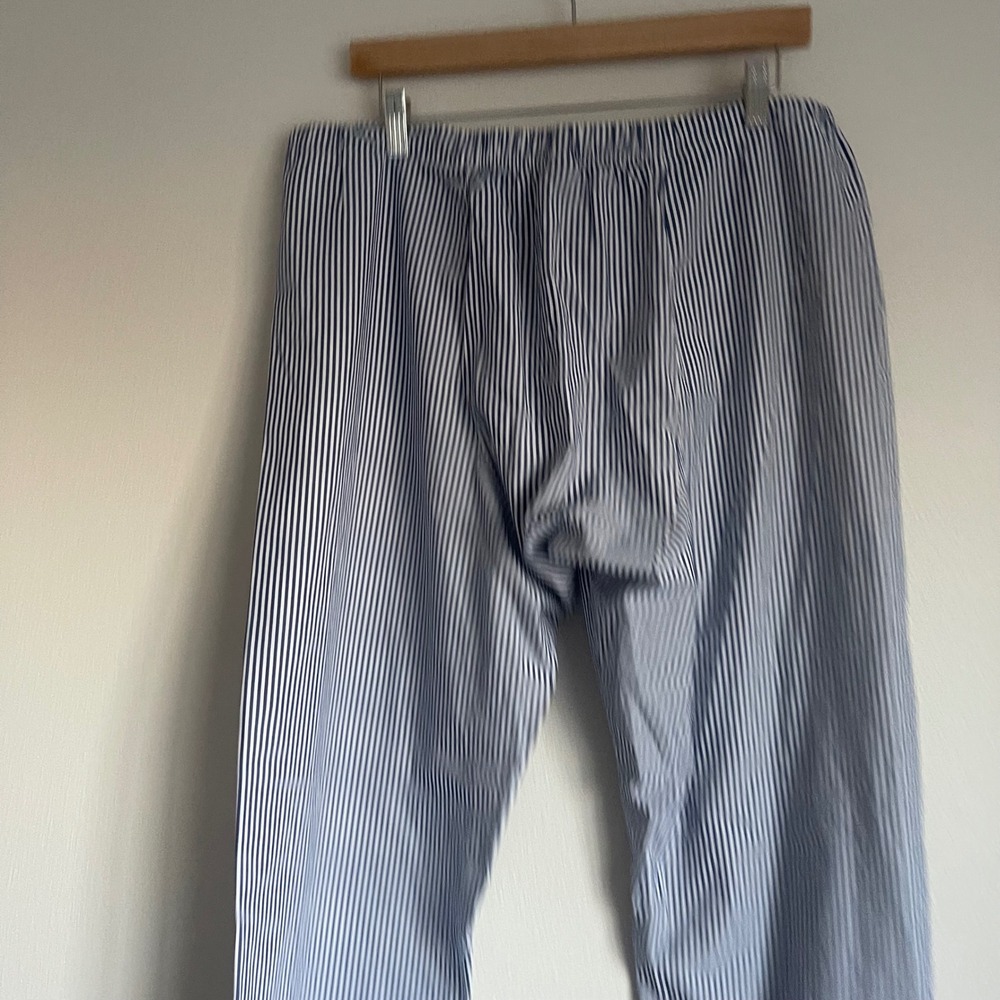 Pinstripe Blue and White Drawstring Pajama Style Pull On‎ Pants Size Medium - Picture 9 of 12